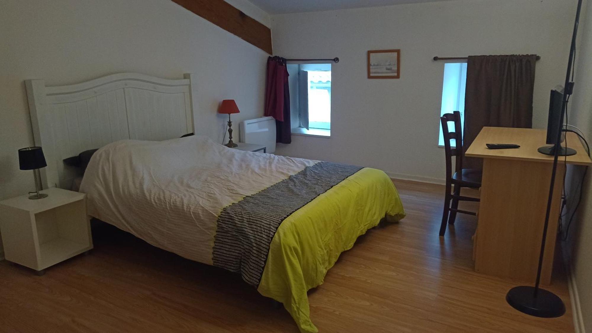 Bed and Breakfast Les Terrasses Du Petit Нерак Номер фото